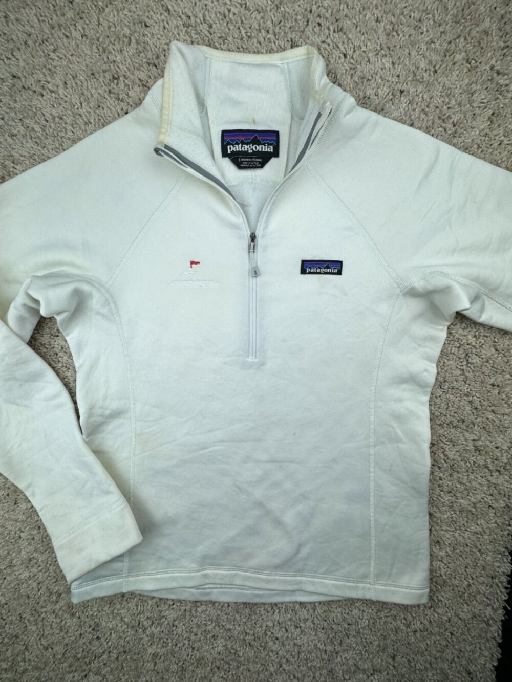 Patagonia Women’s Small Pullover White Sweatshirt 1/2 Zip W Logo Mt. Everest